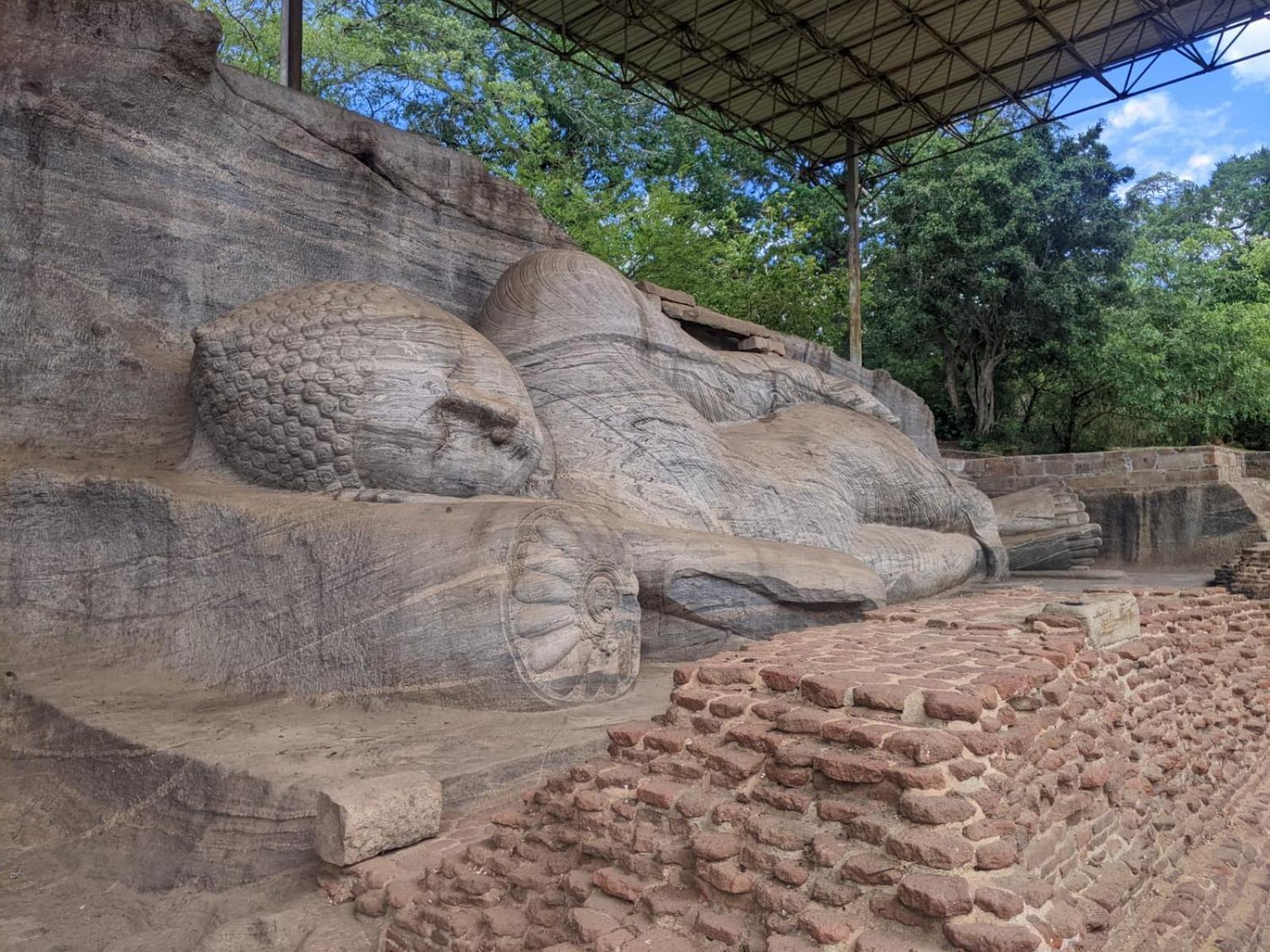 Windy Polonnaruwa